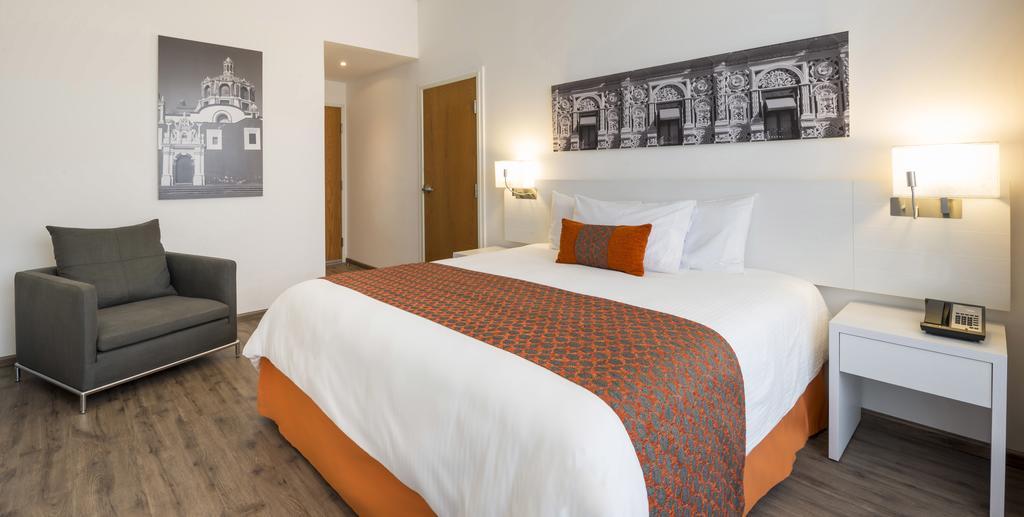 Camino Real Puebla Hotel & Suites Exterior foto